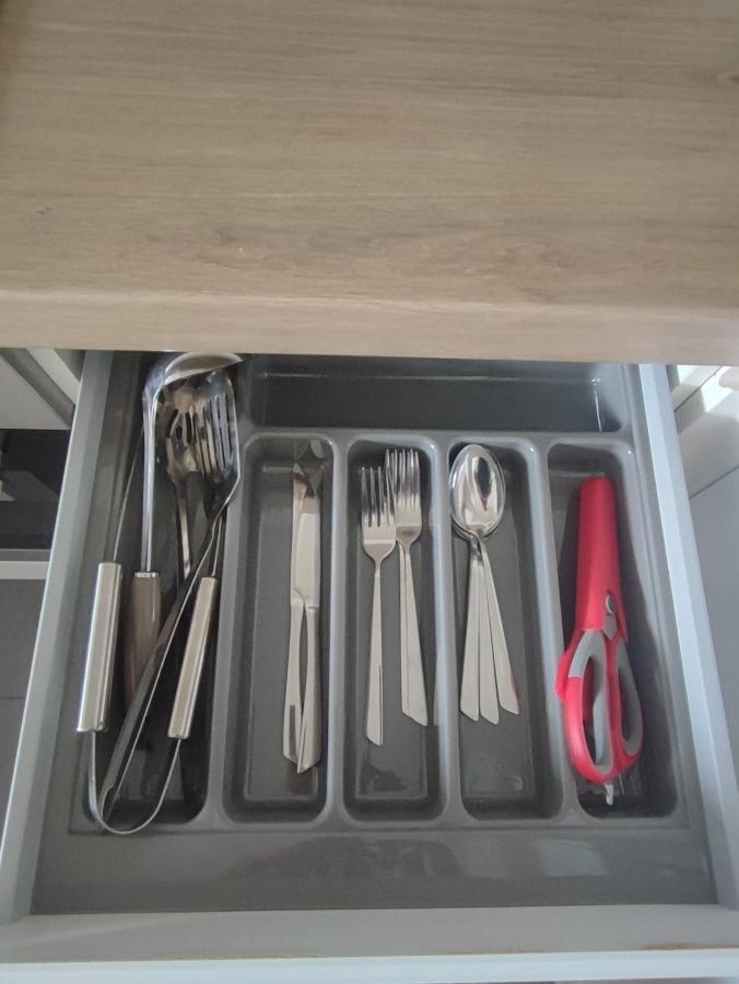 דירות ארג'נטויל Chic Et Moderne+Wifi+Netflix מראה חיצוני תמונה