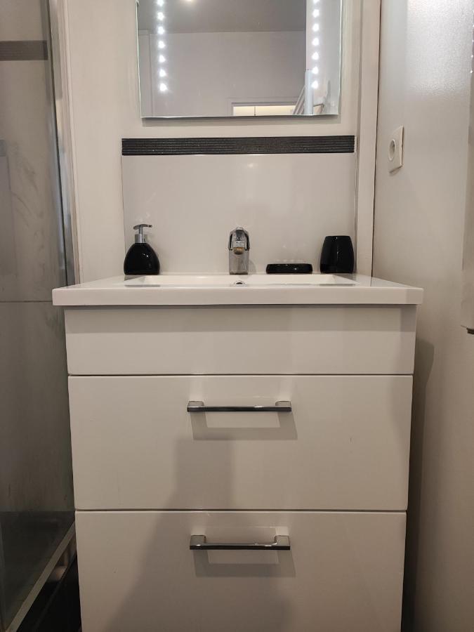 דירות ארג'נטויל Chic Et Moderne+Wifi+Netflix מראה חיצוני תמונה